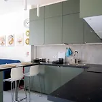 Ajraghi Apartment *